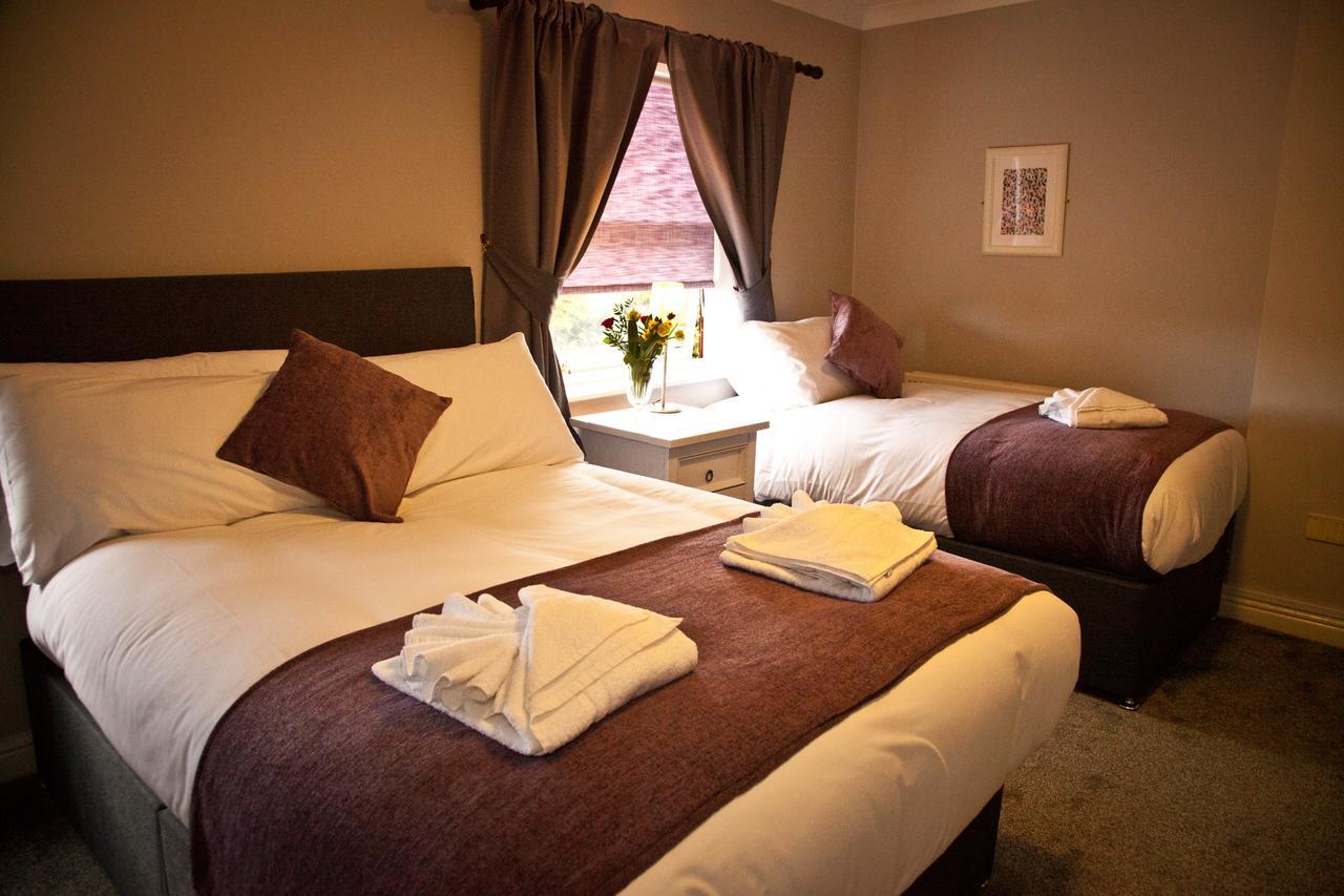 Rowton Poplars Hotel Chester Exteriör bild