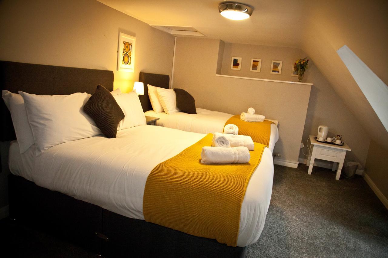 Rowton Poplars Hotel Chester Exteriör bild